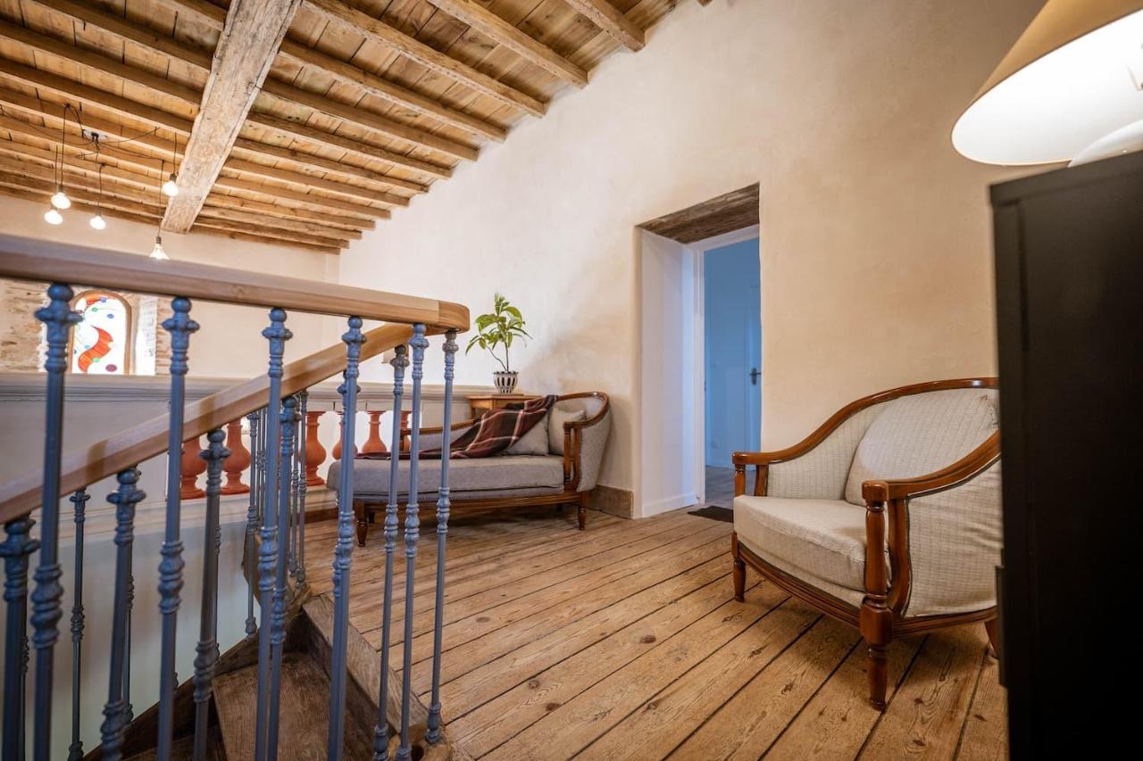 Chambres Et Table D'Hotes - Les Jardins De La Longagne Saussenac Exteriör bild